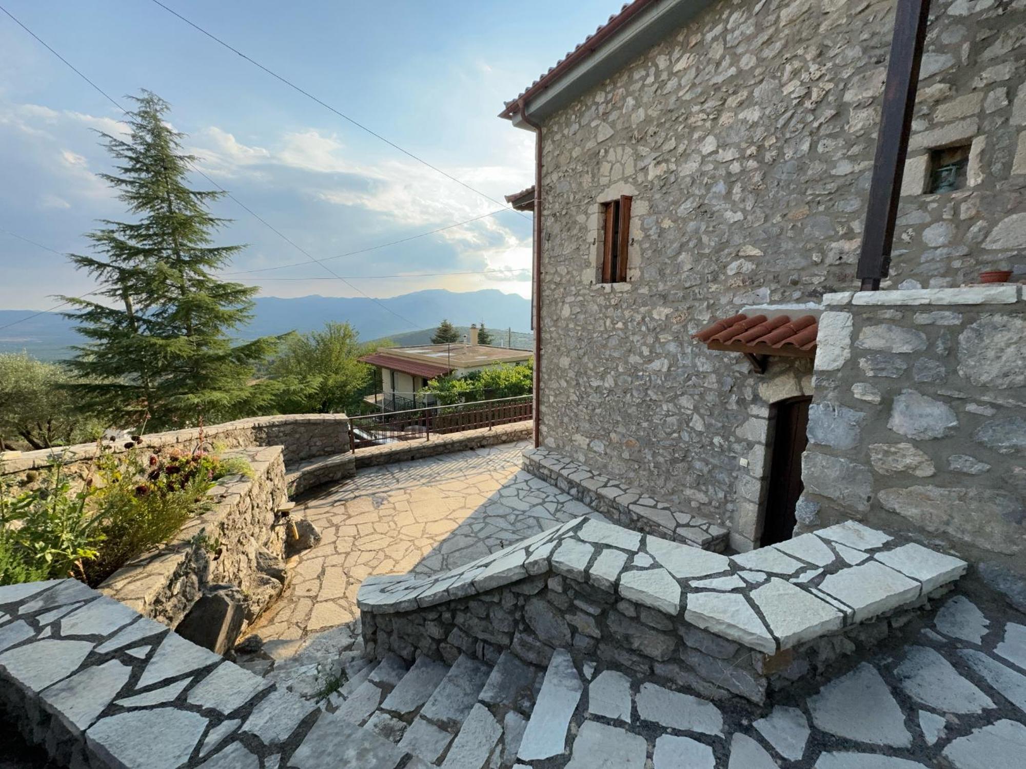 Terra Petra Villa At Psari Trikolonon Gortynia Psarion Exterior photo